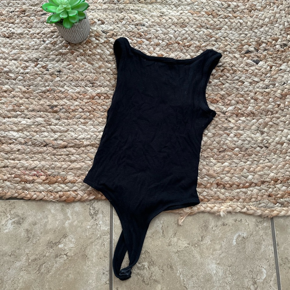 BACKLESS BODYSUIT